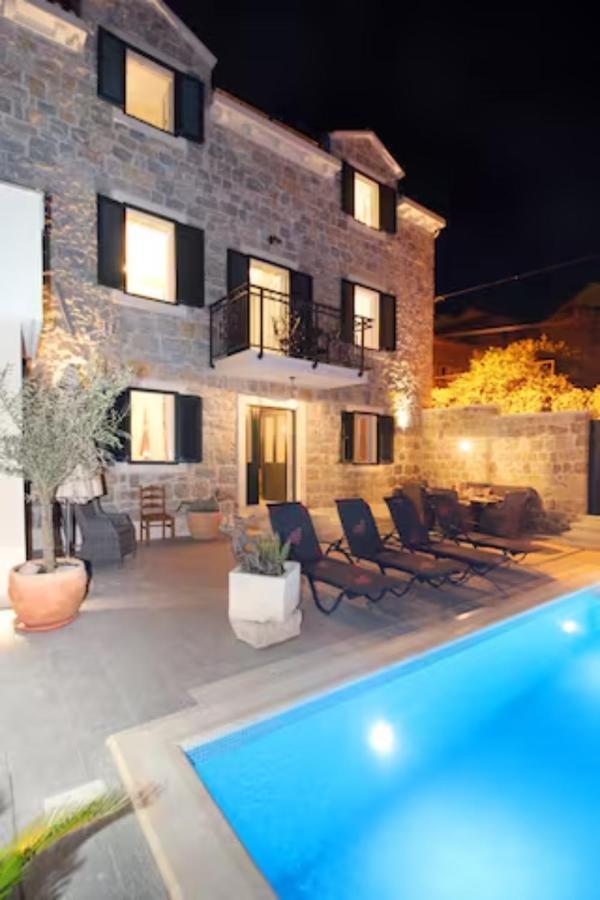 Villa Filipetti With Heated Pool Makarska Exterior foto