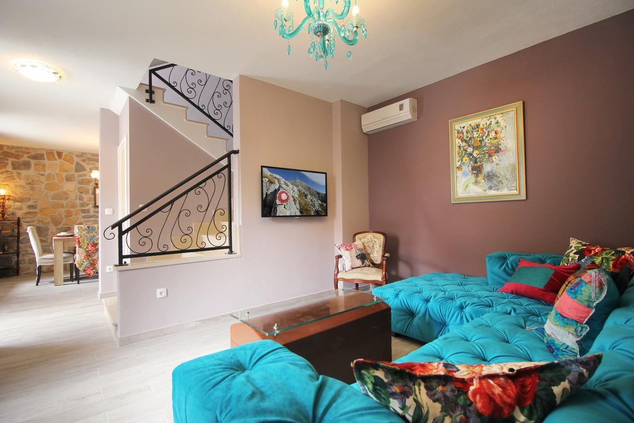 Villa Filipetti With Heated Pool Makarska Exterior foto